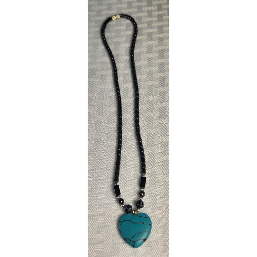 Vintage Black Hematite & Blue Faux Turquoise Heart Pendant Necklace 18"